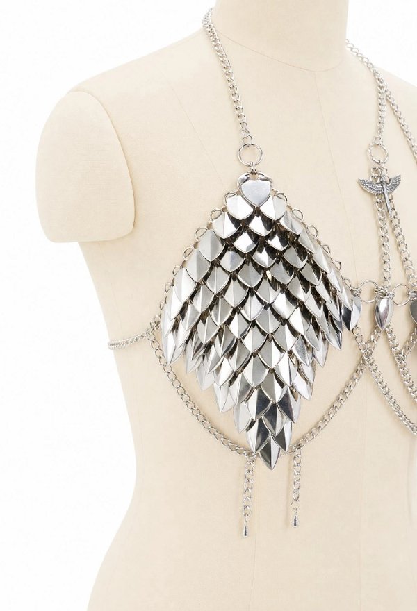 Daizbella 中世の鱗甲 シルバーの金属製鱗甲
