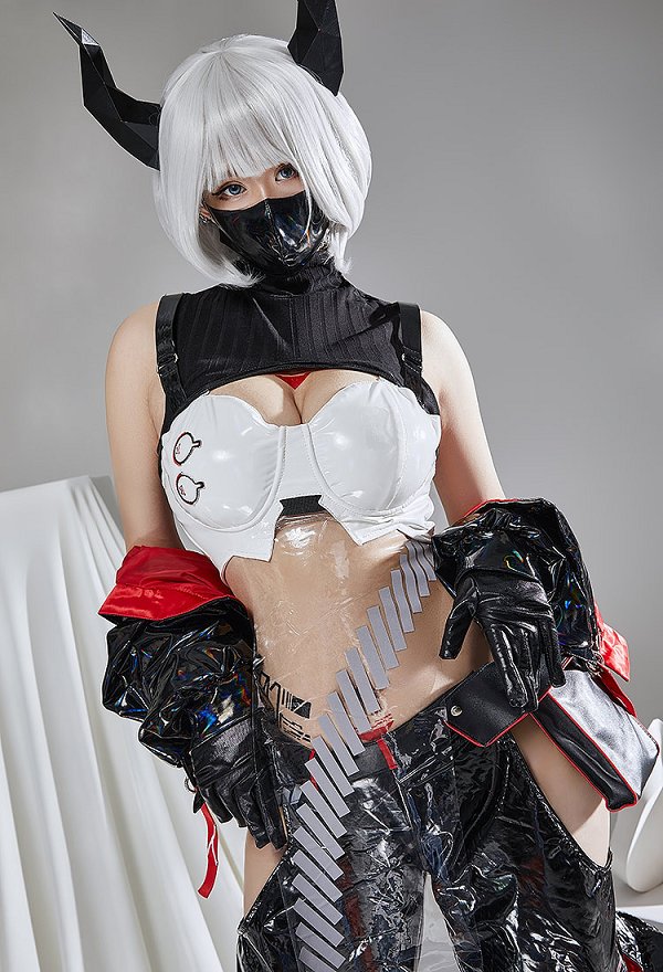 ThermoALTER (イラスト by エカニス・エニカ) コスプレ 衣装