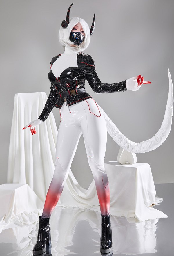 ThermoALTER (イラスト by エカニス・エニカ) コスプレ 衣装 機械風PUレザー製