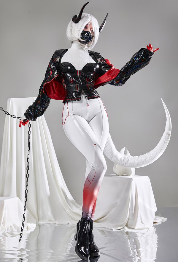 ThermoALTER (イラスト by エカニス・エニカ) コスプレ 衣装 機械風PUレザー製