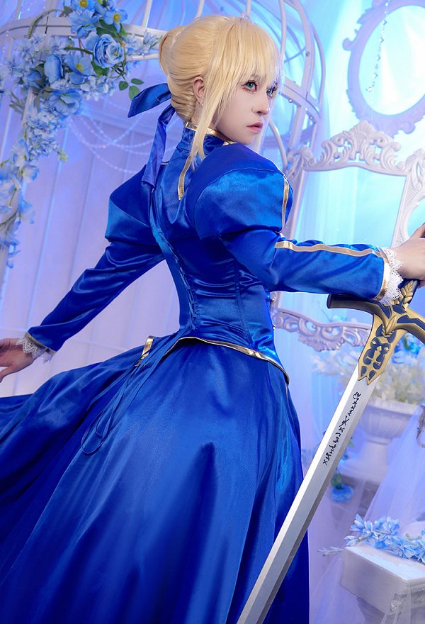 【更新版】Fate/stay night セイバー コスプレ 衣装 【更新版】Fate/stay night セイバー コスプレ 衣装