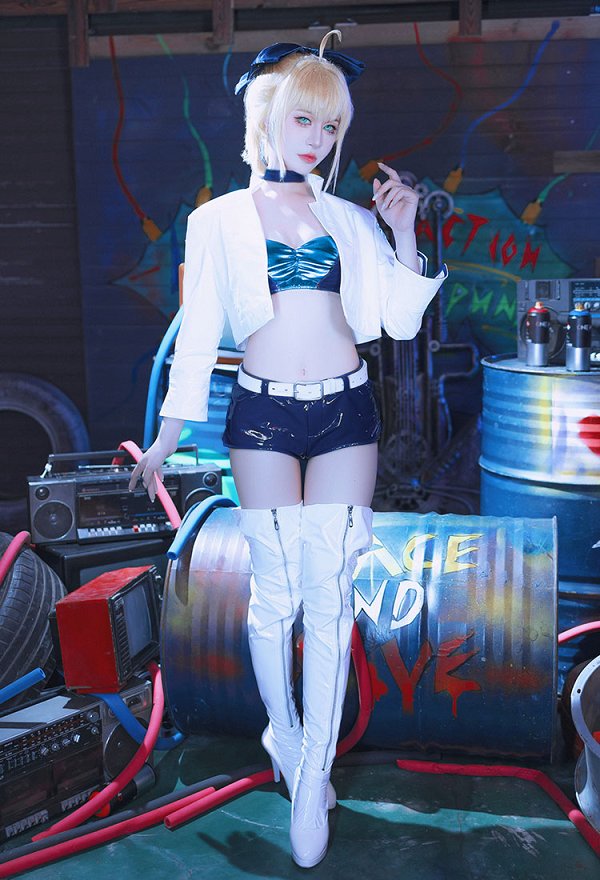 Fate/Grand Order セイバー アルトリア・ペンドラゴン レースクイーンver コスプレ 衣装