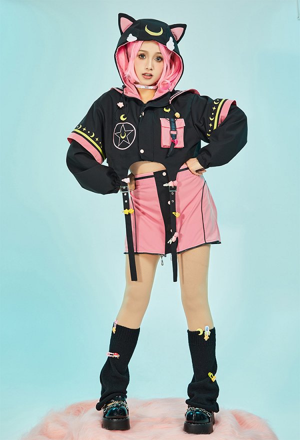 美少女戦士 セーラームーン ちびうさ パーカー 洋服 肉球 手袋付き 黒色＆ピンク
