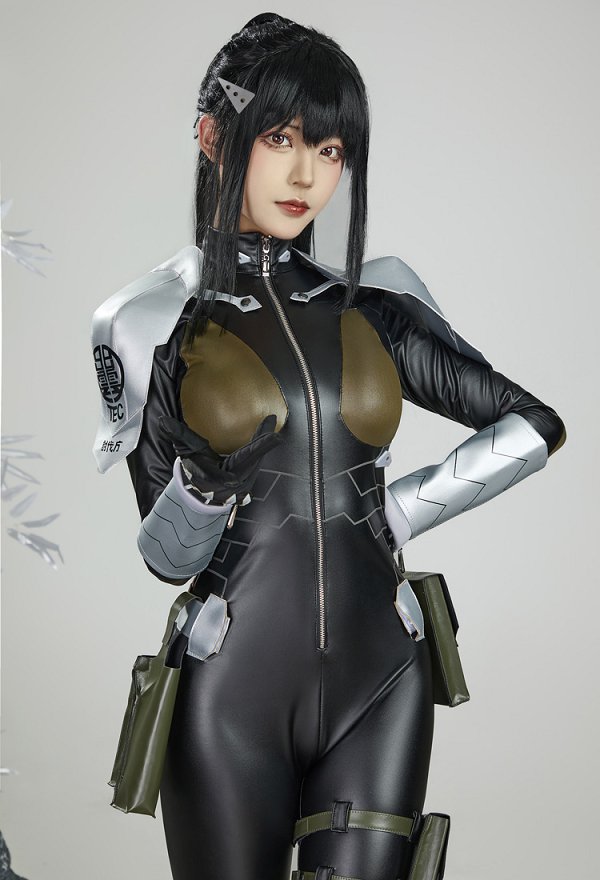 怪獣8号 亜白ミナ コスプレ 衣装
