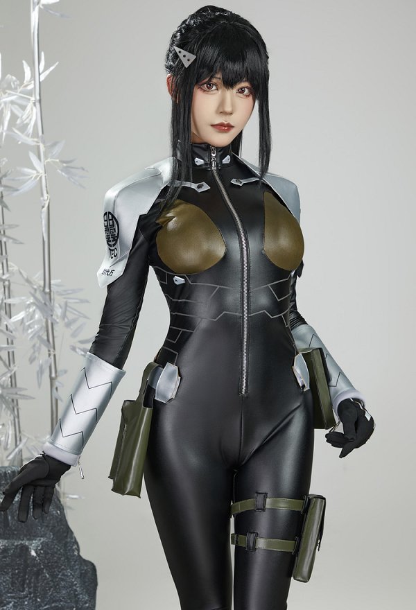 怪獣8号 亜白ミナ コスプレ 衣装