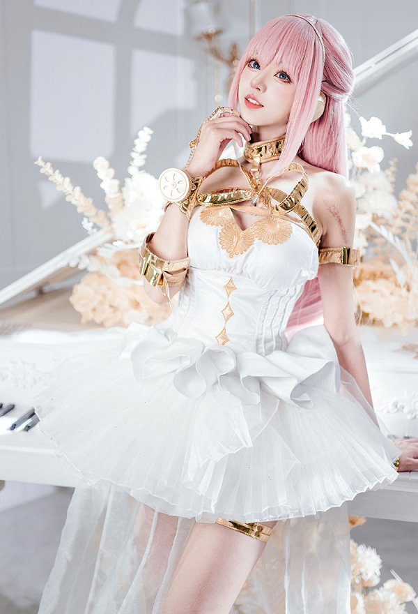 巡音ルカ 蓄音機ルカ  初音ミクシンフォニー2024 コスプレ 衣装