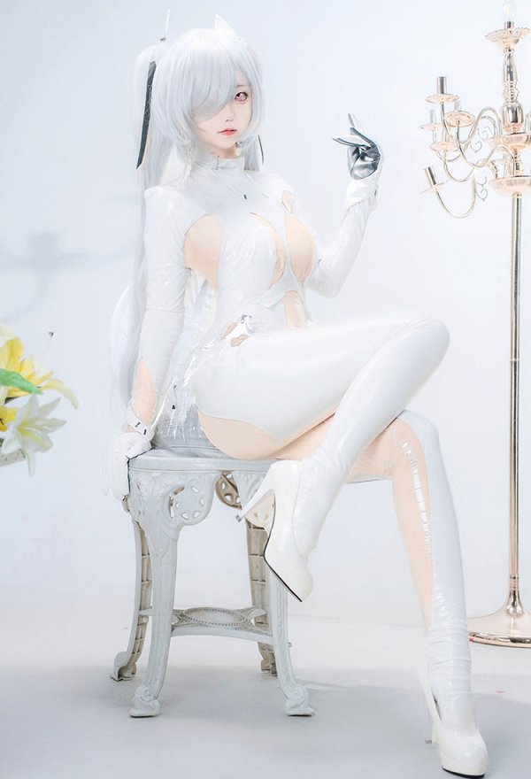 勝利の女神:NIKKE シンデレラ コスプレ 衣装