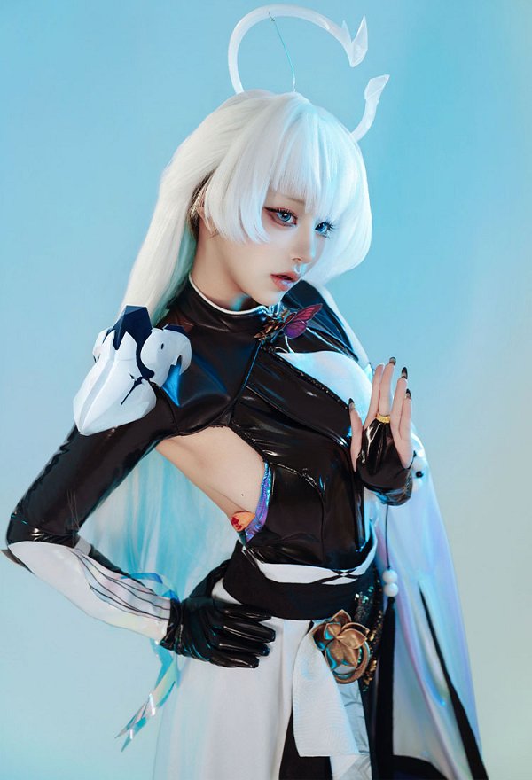 勝利の女神：NIKKE ナユタ コスプレ 衣装