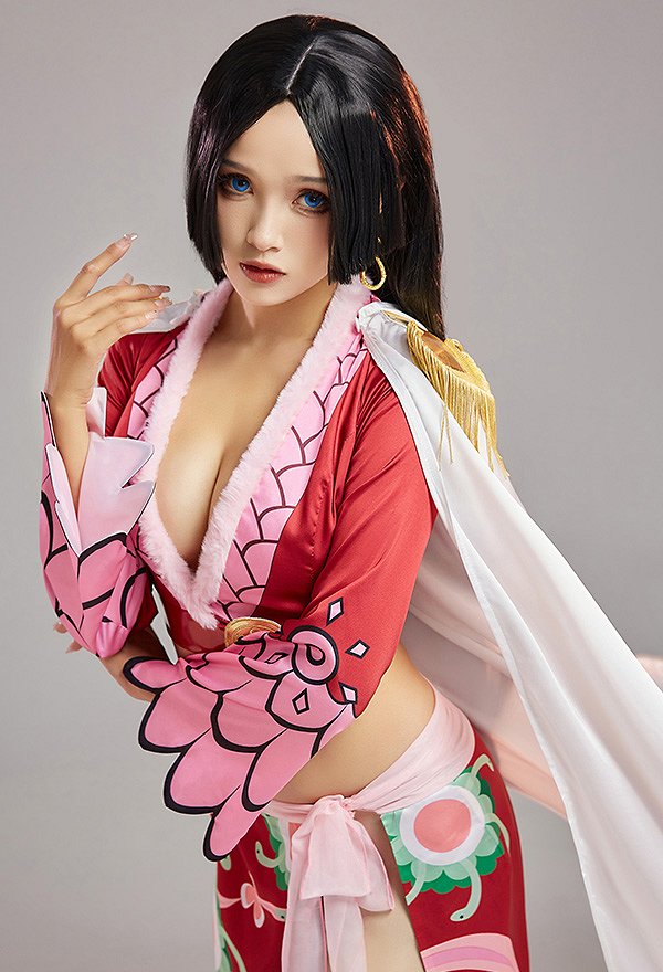 ONE PIECE 海賊女帝 ボア・ハンコック コスプレ 衣装