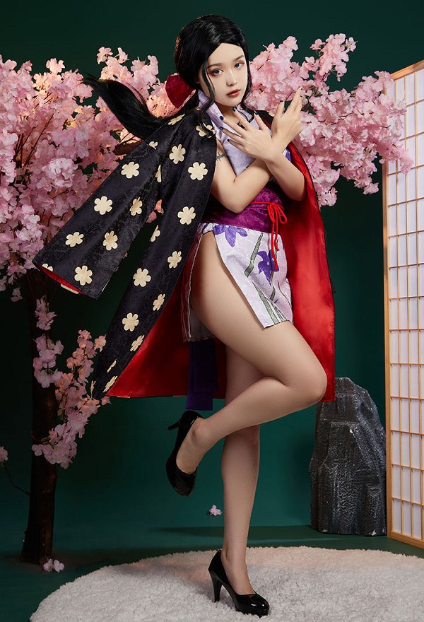 ONE PIECE ニコ ロビン コスプレ 衣装 着物
