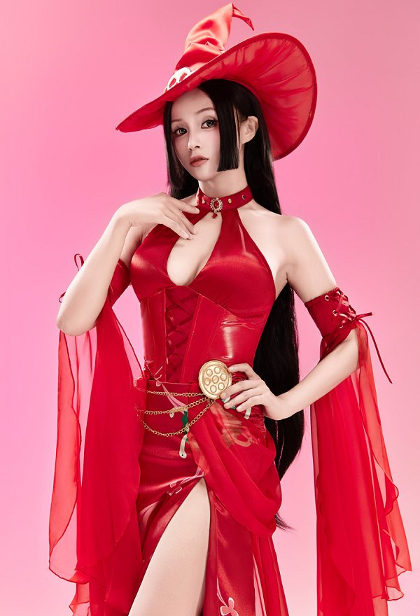 ONE PIECE 海賊女帝 ボア・ハンコック ハロウィン 魔女 同人 コスプレ 衣装 ONE PIECE 海賊女帝 ボア・ハンコック ハロウィン 魔女 同人 コスプレ 衣装