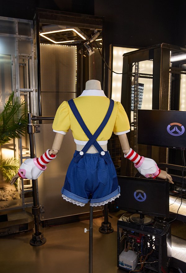 ハローキティ× オーバーウォッチ ジュノ コスプレ 衣装