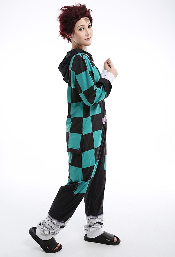 鬼滅の刃 竈門炭治郎 コスプレ パジャマ 着ぐるみ 鬼滅の刃 竈門炭治郎 コスプレ パジャマ 着ぐるみ