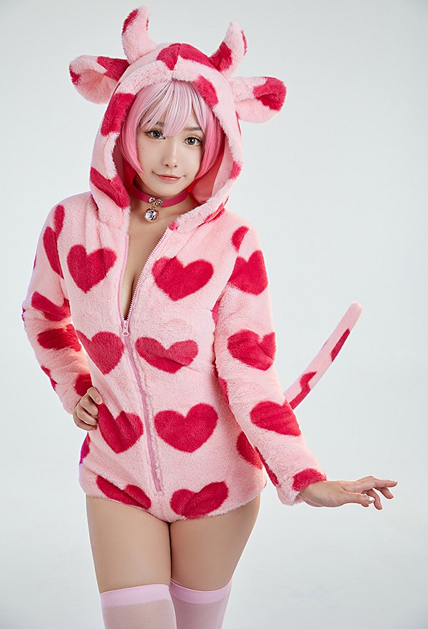 カワイイ ピンク牛柄 私服 ホームウェア