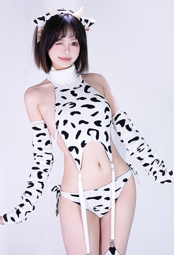 牛柄 ニット ネックライン ガーター セット 牛柄 ニット ネックライン ガーター セット