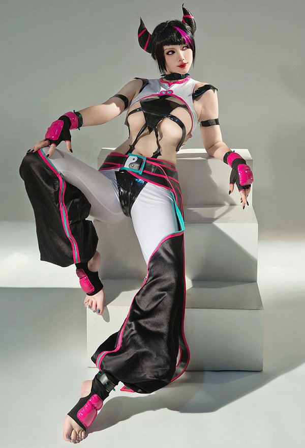 ストリートファイター ジュリ コスプレ 衣装 ストリートファイター ジュリ コスプレ 衣装