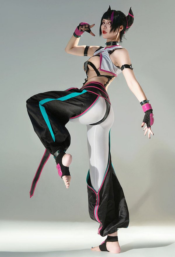 ストリートファイター ジュリ コスプレ 衣装 ストリートファイター ジュリ コスプレ 衣装