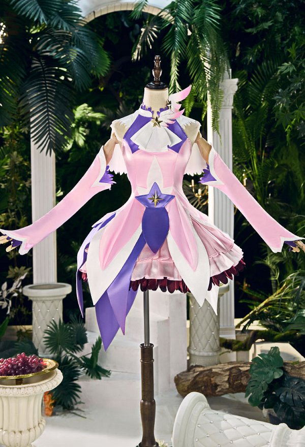 Fate/Grand Order イリヤスフィール・フォン・アインツベルン 霊基再臨3 コスプレ 衣装 Fate/Grand Order イリヤスフィール・フォン・アインツベルン 霊基再臨3 コスプレ 衣装