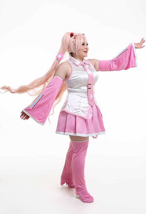 桜ミク さくらヘアピン付く コスプレ衣装 プラスサイズ