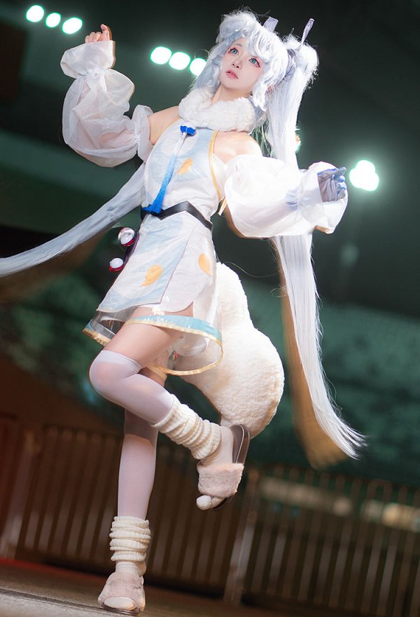 『ポケモン』×「初音ミク」コラボイラスト チルタリス コスプレ 衣装