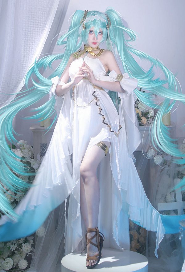 はつねミク(Art by 米山舞) コスプレ 衣装 はつねミク(Art by 米山舞) コスプレ 衣装