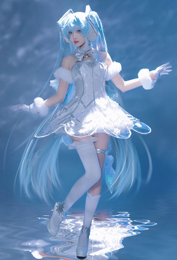 ミクシンフォニー2025 雪ミク コスプレ 衣装