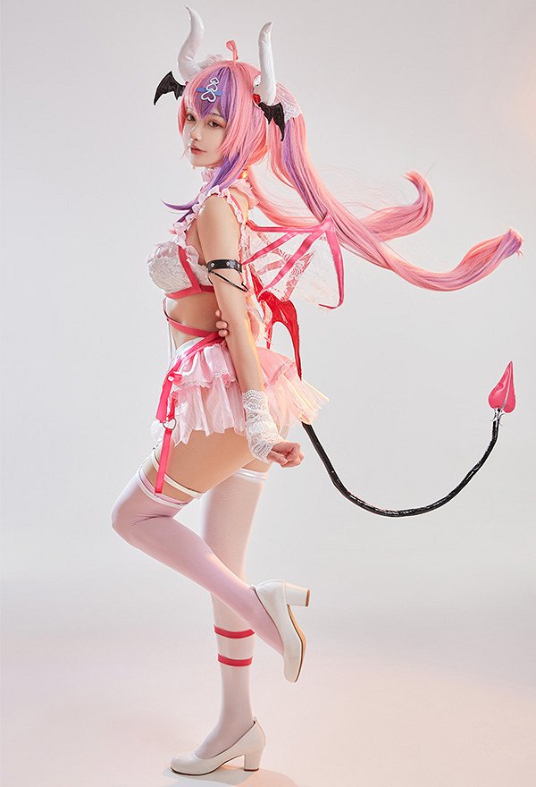 Virtual YouTuber Ironmouse コスプレ 衣装